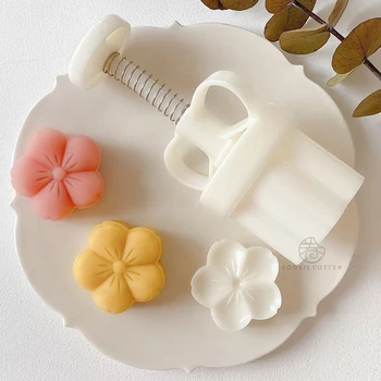 50g Virág cseresznyevirág Sakura Jelly Mooncake Penész Műanyag Nyomja meg A Cookie Bélyegek Kerek Csokoládé Öntőforma Sütemény, Torta Penész